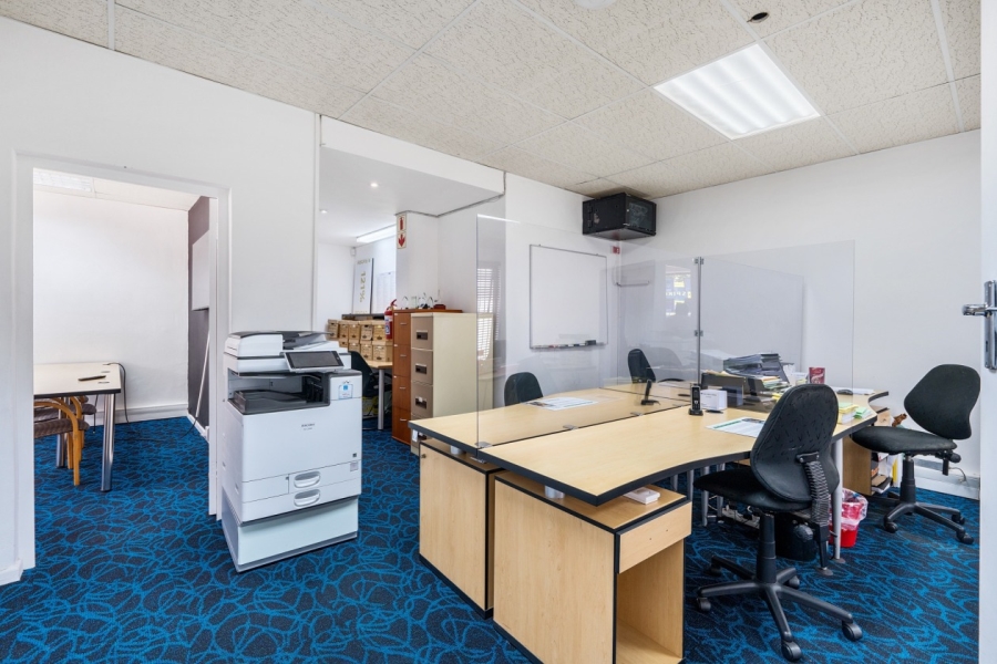 To Let commercial Property for Rent in Claremont Western Cape